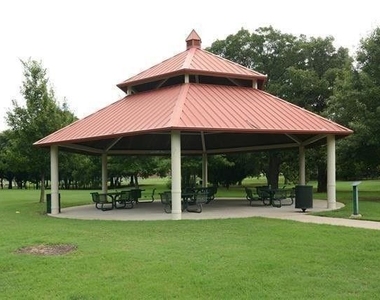 1313 Sunderland Court - Photo Thumbnail 7