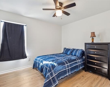 2500 Houston Drive - Photo Thumbnail 17