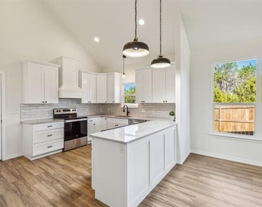 2500 Houston Drive - Photo Thumbnail 5