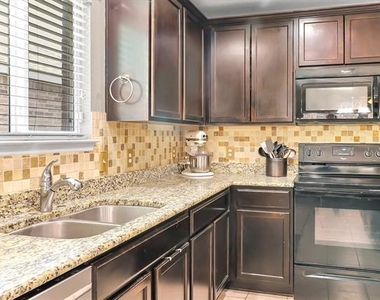 1713 Megan Creek Drive - Photo Thumbnail 30