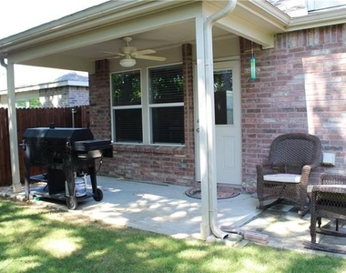 1713 Megan Creek Drive - Photo Thumbnail 10
