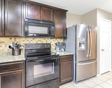 1713 Megan Creek Drive - Photo Thumbnail 29