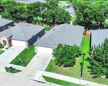 1713 Megan Creek Drive - Photo Thumbnail 39