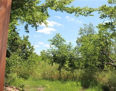 1713 Megan Creek Drive - Photo Thumbnail 8