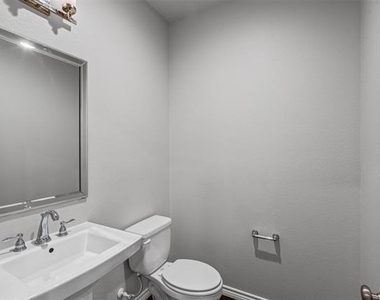 2611 Mccart Avenue - Photo Thumbnail 25