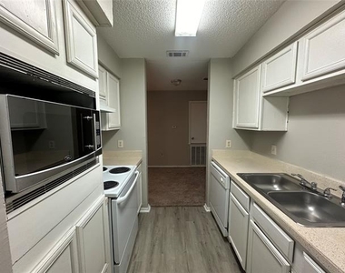 9696 Walnut Street - Photo Thumbnail 8