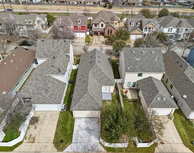924 Charleston Lane - Photo Thumbnail 33