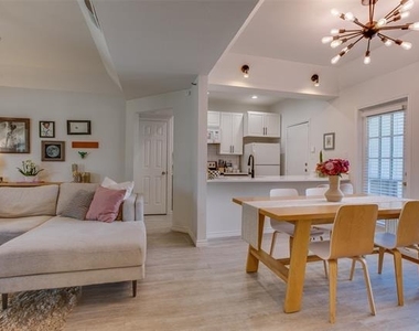 3105 San Jacinto Street - Photo Thumbnail 7