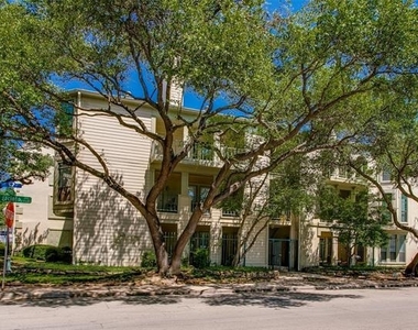 3105 San Jacinto Street - Photo Thumbnail 25