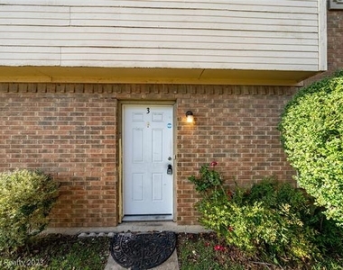 4009 Garland Avenue N - Photo Thumbnail 1