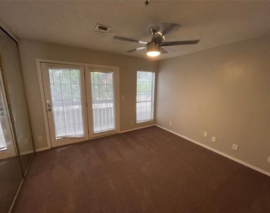 7474 Fair Oaks Avenue - Photo Thumbnail 9