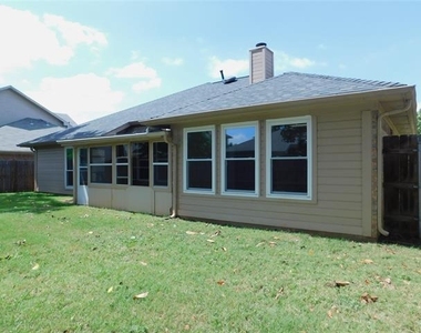326 Ashley Oak Lane - Photo Thumbnail 22