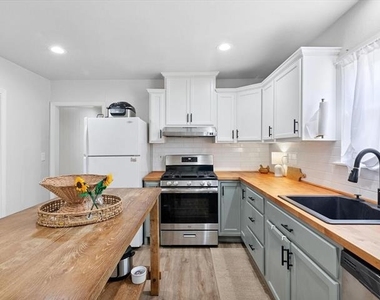 3012 Gene Lane - Photo Thumbnail 17