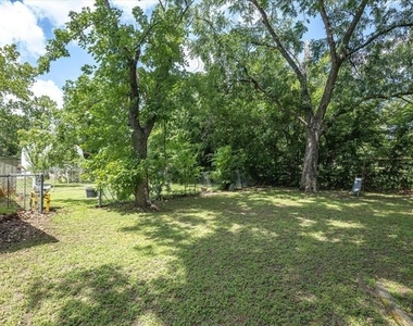 3012 Gene Lane - Photo Thumbnail 25