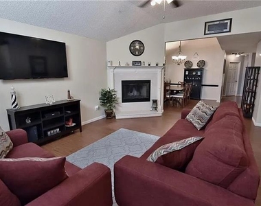 6323 Brookbriar Court - Photo Thumbnail 19