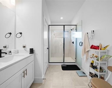 2628 Red Tailed Hawk Lane - Photo Thumbnail 13