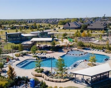 2628 Red Tailed Hawk Lane - Photo Thumbnail 17
