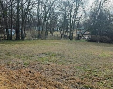 4017 Pickett Street - Photo Thumbnail 9