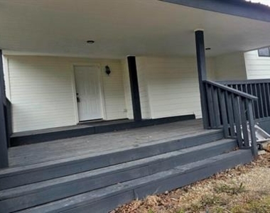 4302 Roberts Street - Photo Thumbnail 21