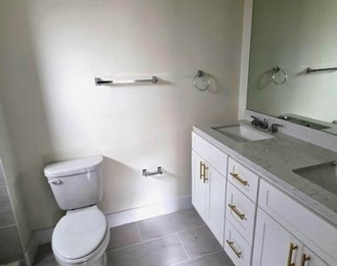 4302 Roberts Street - Photo Thumbnail 3