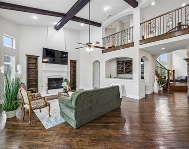 2192 Hidalgo Lane - Photo Thumbnail 3