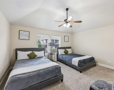 2192 Hidalgo Lane - Photo Thumbnail 29