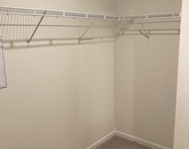 3007 Boran Drive - Photo Thumbnail 15