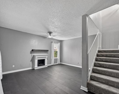 9170 Forest Lane - Photo Thumbnail 8