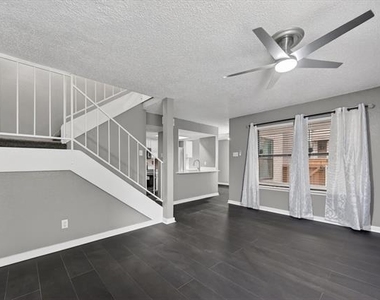 9170 Forest Lane - Photo Thumbnail 10