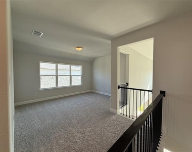 507 Parrino Parkway - Photo Thumbnail 24