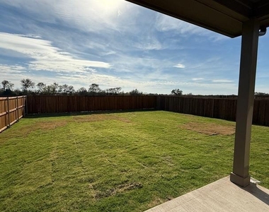 507 Parrino Parkway - Photo Thumbnail 38