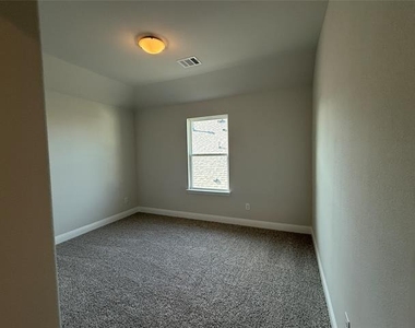 507 Parrino Parkway - Photo Thumbnail 28
