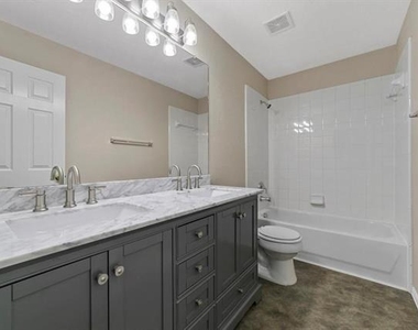 1713 Grand Canyon Way - Photo Thumbnail 21