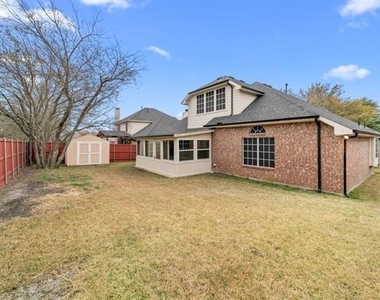 1713 Grand Canyon Way - Photo Thumbnail 30