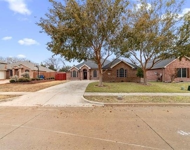 1713 Grand Canyon Way - Photo Thumbnail 28