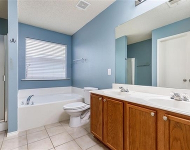 9804 Thomas Jefferson Drive - Photo Thumbnail 19