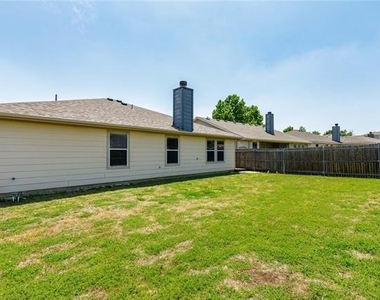9804 Thomas Jefferson Drive - Photo Thumbnail 23