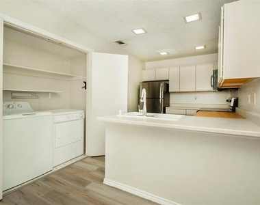 4242 N Capistrano Drive - Photo Thumbnail 17