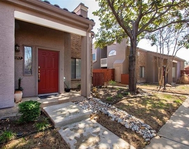 4242 N Capistrano Drive - Photo Thumbnail 2