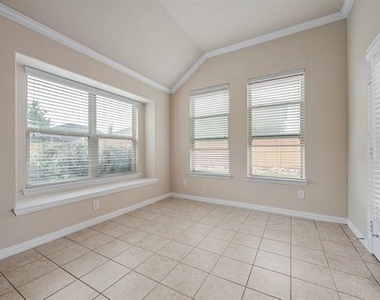 16629 Amistad Avenue - Photo Thumbnail 4