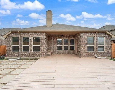 16629 Amistad Avenue - Photo Thumbnail 18