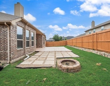 16629 Amistad Avenue - Photo Thumbnail 19