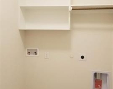 6132 Halton Drive - Photo Thumbnail 17