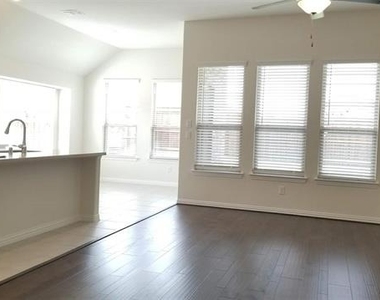6132 Halton Drive - Photo Thumbnail 3