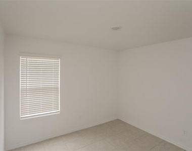 2294 Great Belt Boulevard - Photo Thumbnail 8