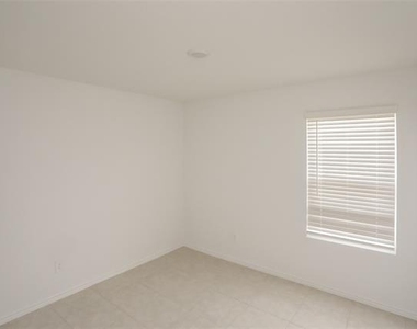 2294 Great Belt Boulevard - Photo Thumbnail 10