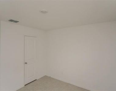 2294 Great Belt Boulevard - Photo Thumbnail 11