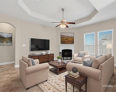 2513 Sabine Circle - Photo Thumbnail 8