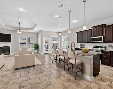 2513 Sabine Circle - Photo Thumbnail 20