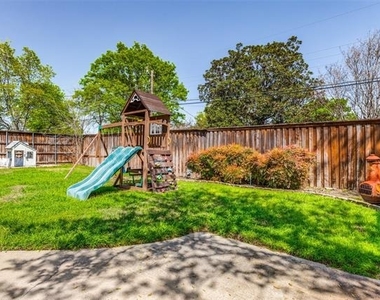 9610 Livenshire Drive - Photo Thumbnail 23